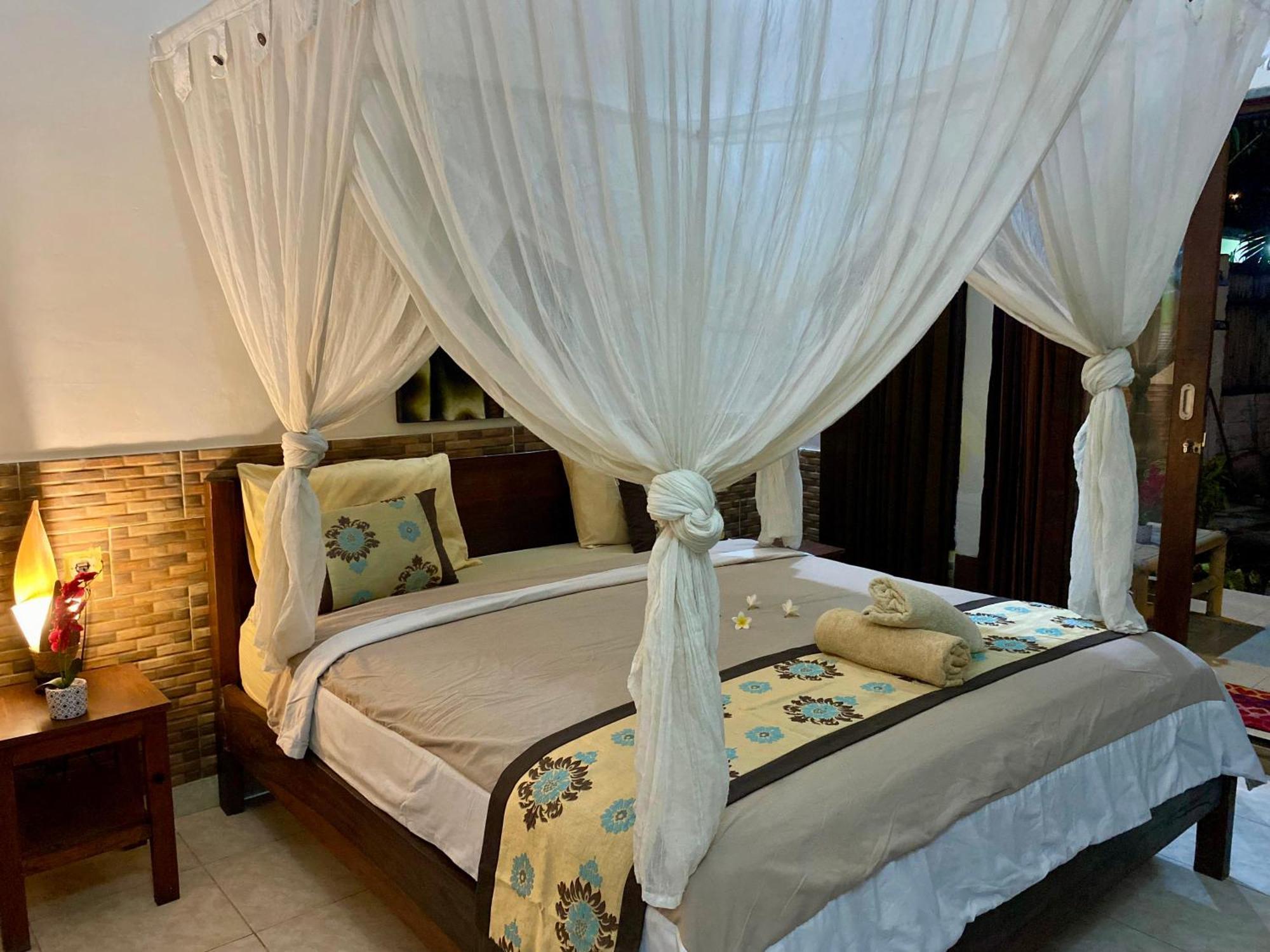 Zoe Bungalows Gili Trawangan Buitenkant foto